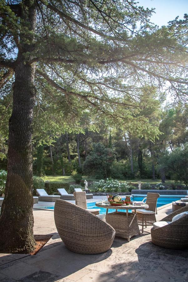 Domaine De La Tourelle Orgon Dış mekan fotoğraf